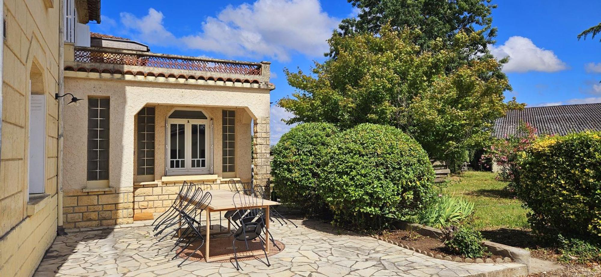 Chambres D'Hote & Gite Chateau Le Conte - Saint Emilion Exterior photo